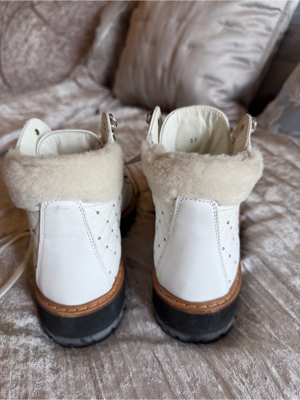 Philipp Plein White Quilted Lace-Up Fleece Collar Boots with Swarovski Skulls - Picture 5 of 8